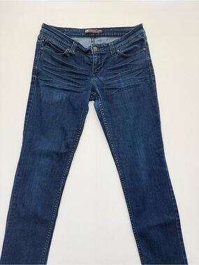 Levi's Dark Indigo Skinny Jeans - Women's Stretch Denim